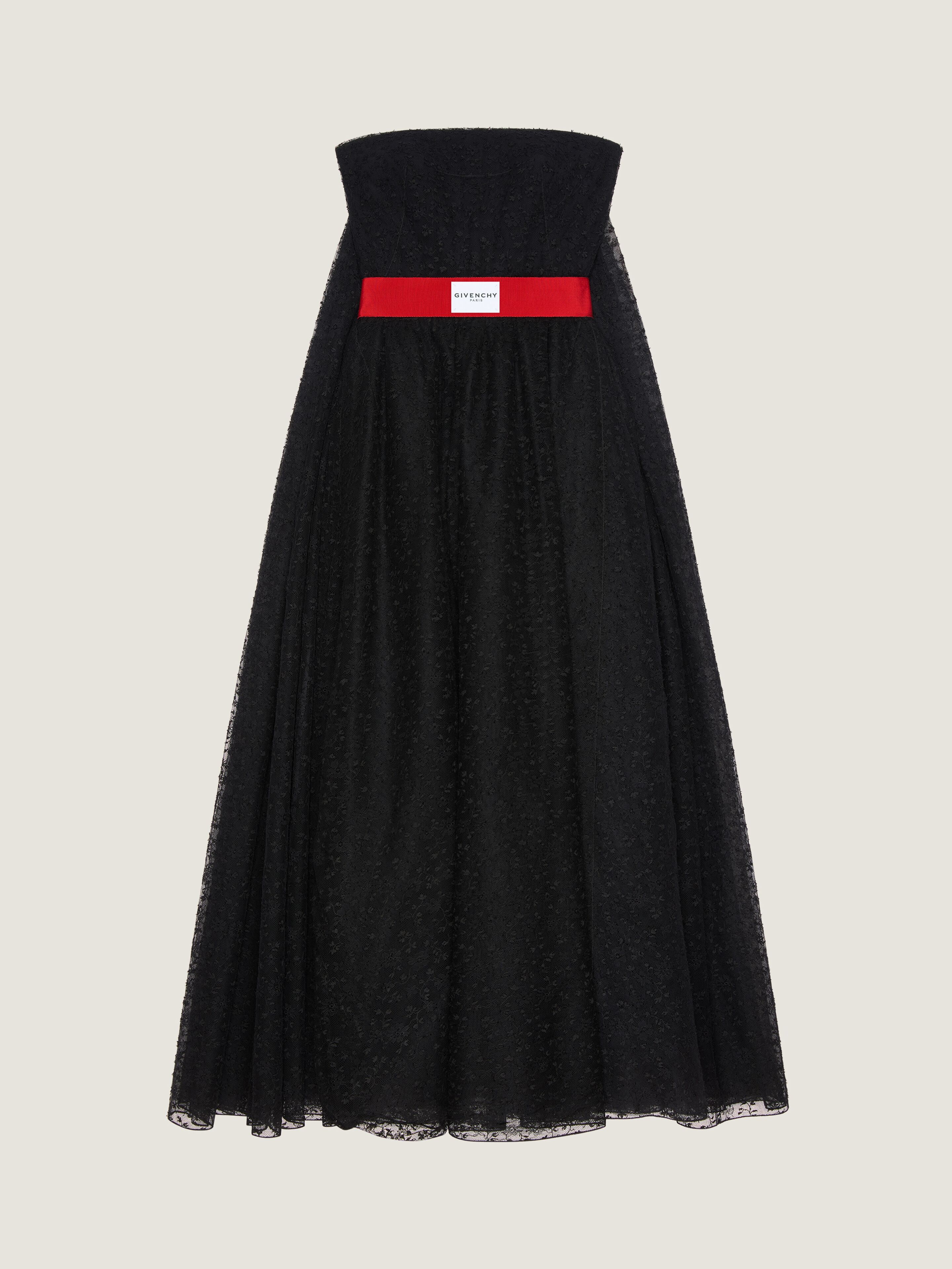 Bustier cape back evening dress in lace